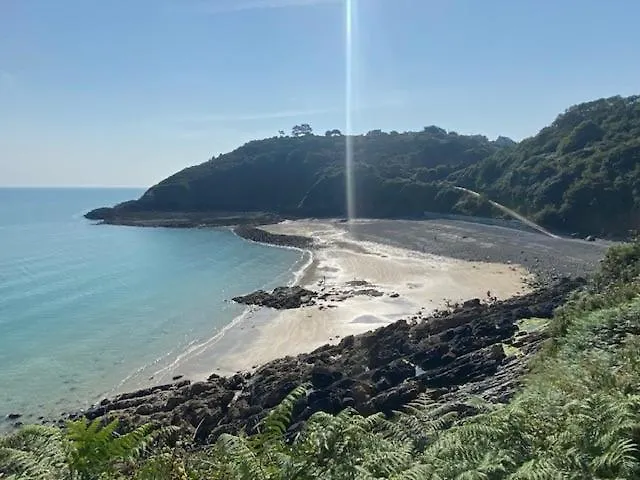 Mobile-Home En Bord De Mer Pordic 0*,